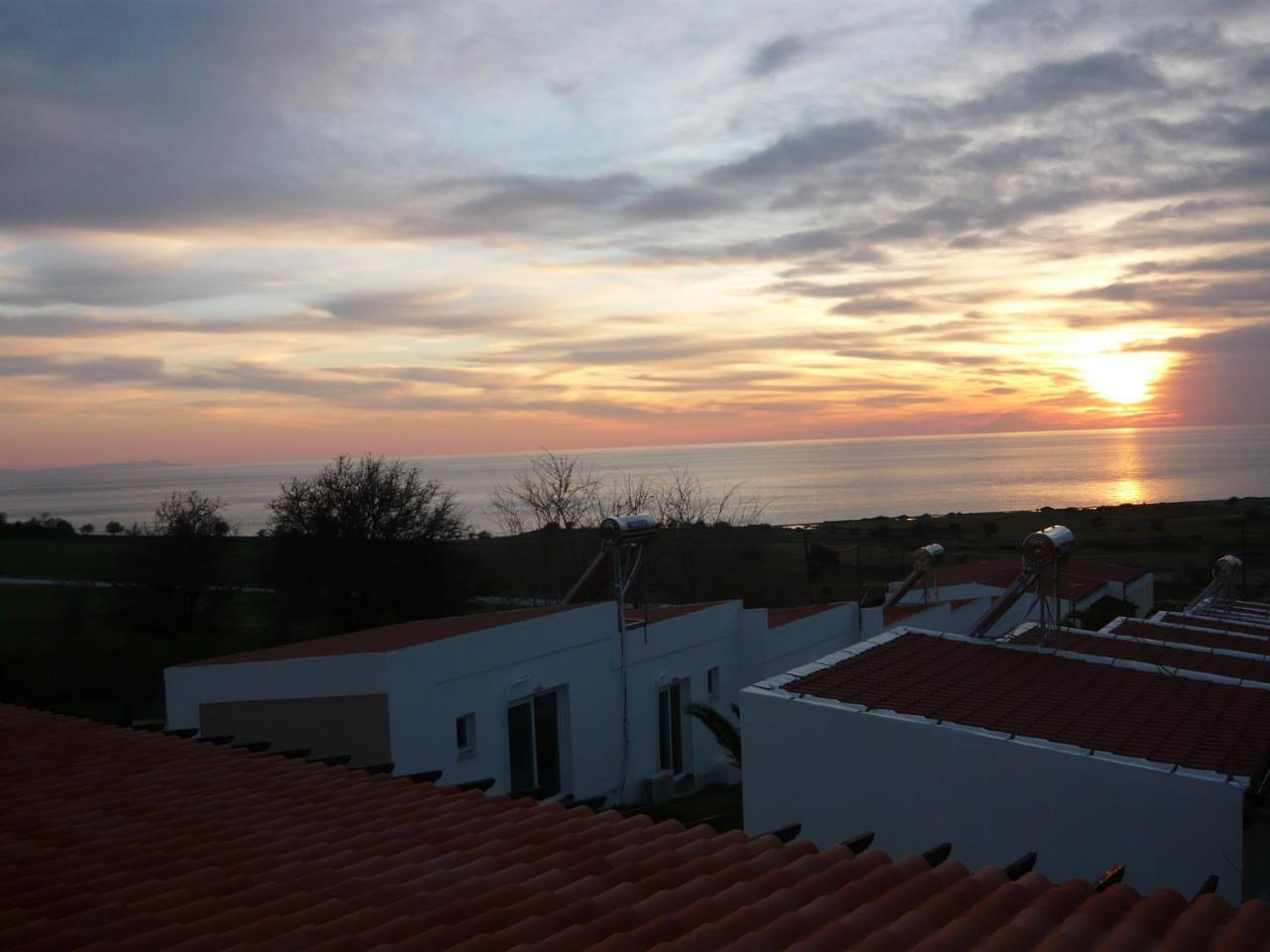 Victory Apartments Hotel Samothraki Ngoại thất bức ảnh